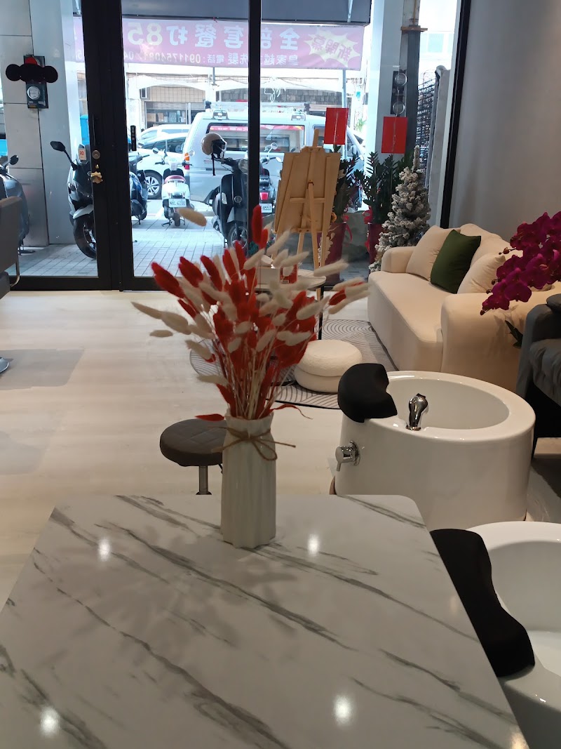 鳳凰越式洗髮（皇家） - 店家實景照片 5 - 台中