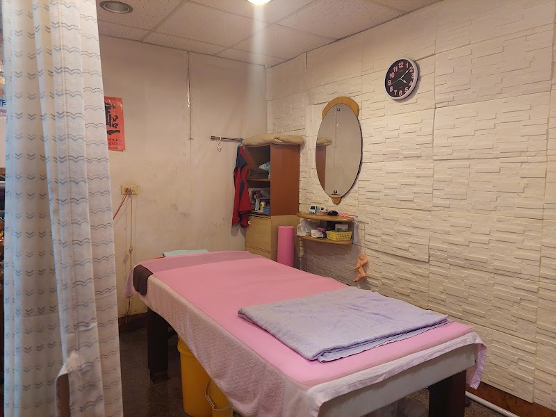 小雅經絡筋絡足體按摩